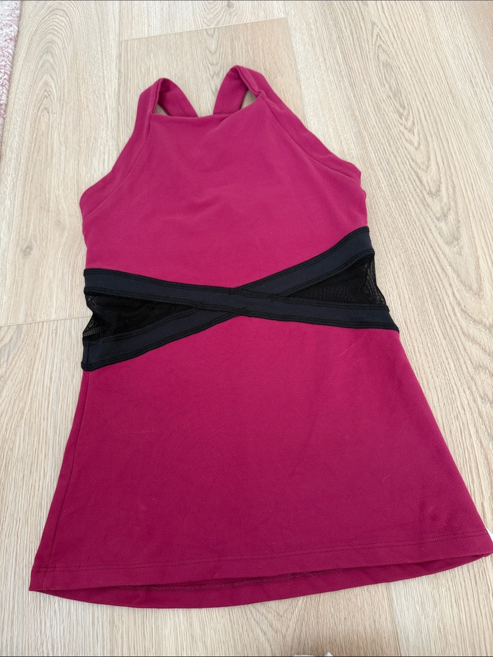 Beyond Yoga Magenta Active wear Tank Top with Black Mesh Detail XS